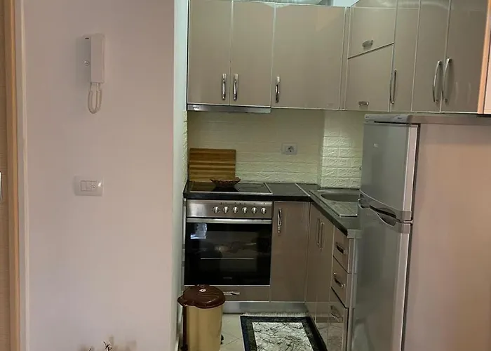 Sunset Oasis * Vlorë