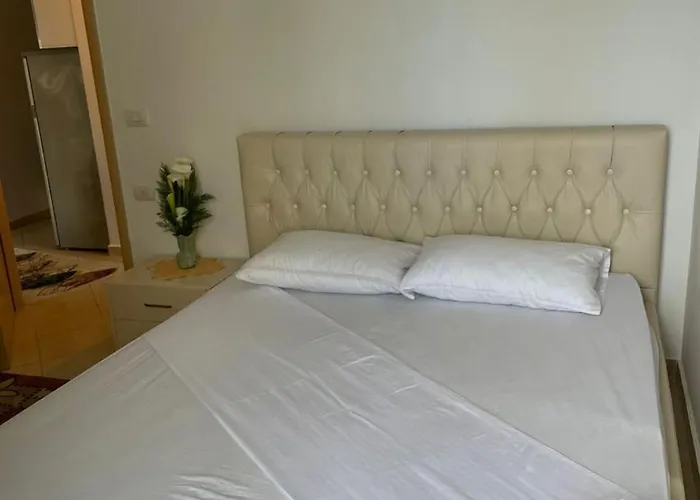 Sunset Oasis 公寓 *