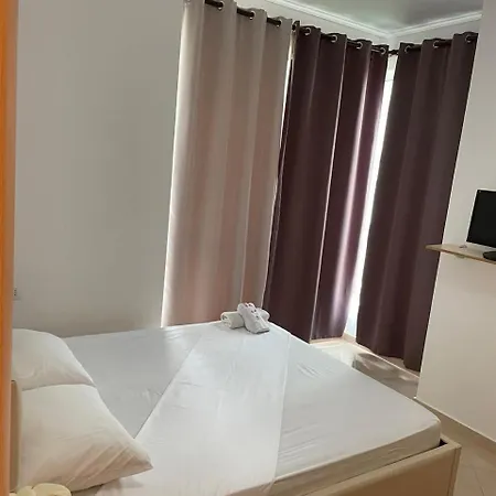 Sunset Oasis Apartment Vlore